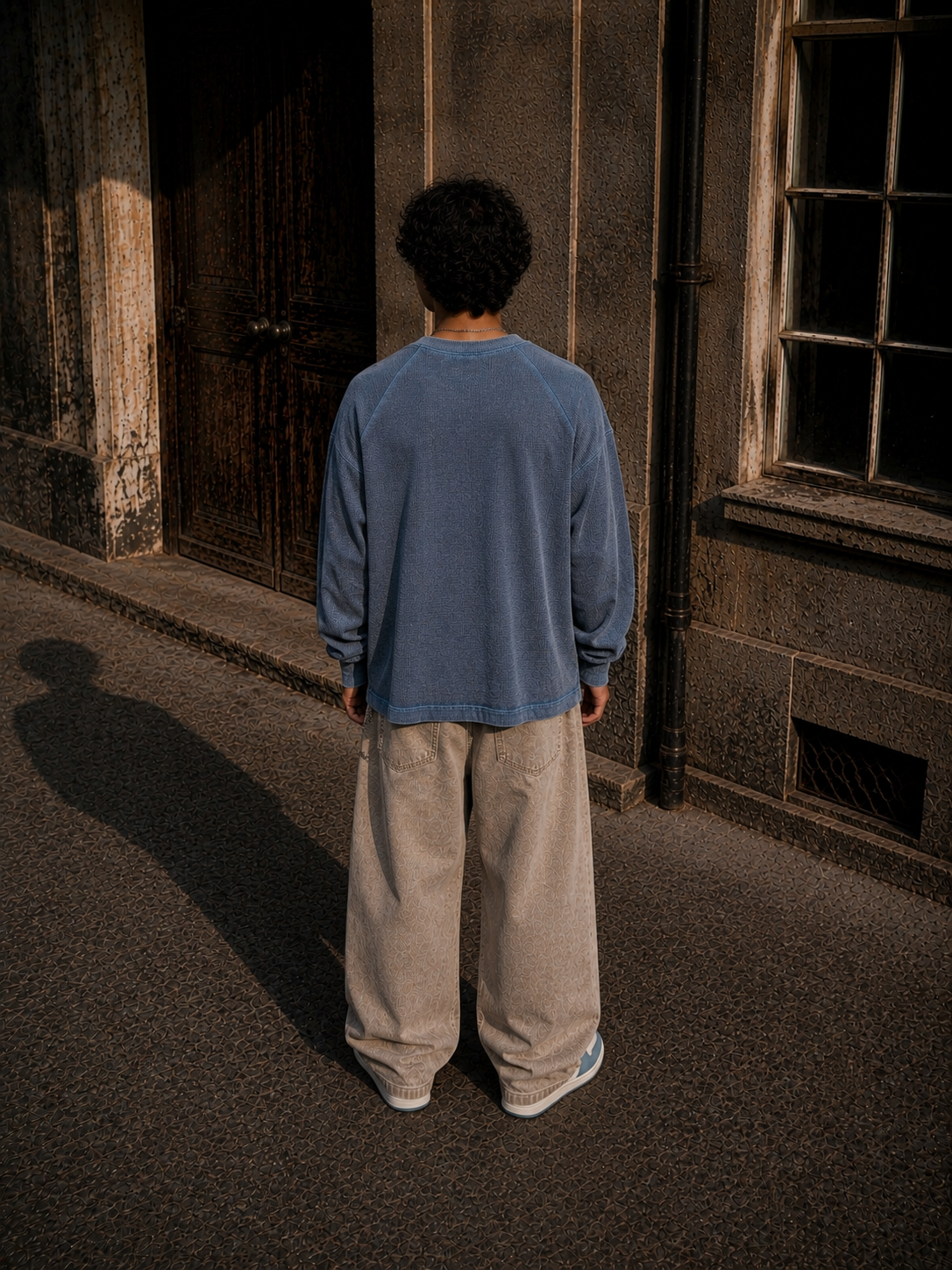KEY ATELIER Vintage Wash Boxy  Waffle T-Shirt in Blue – side or styling view