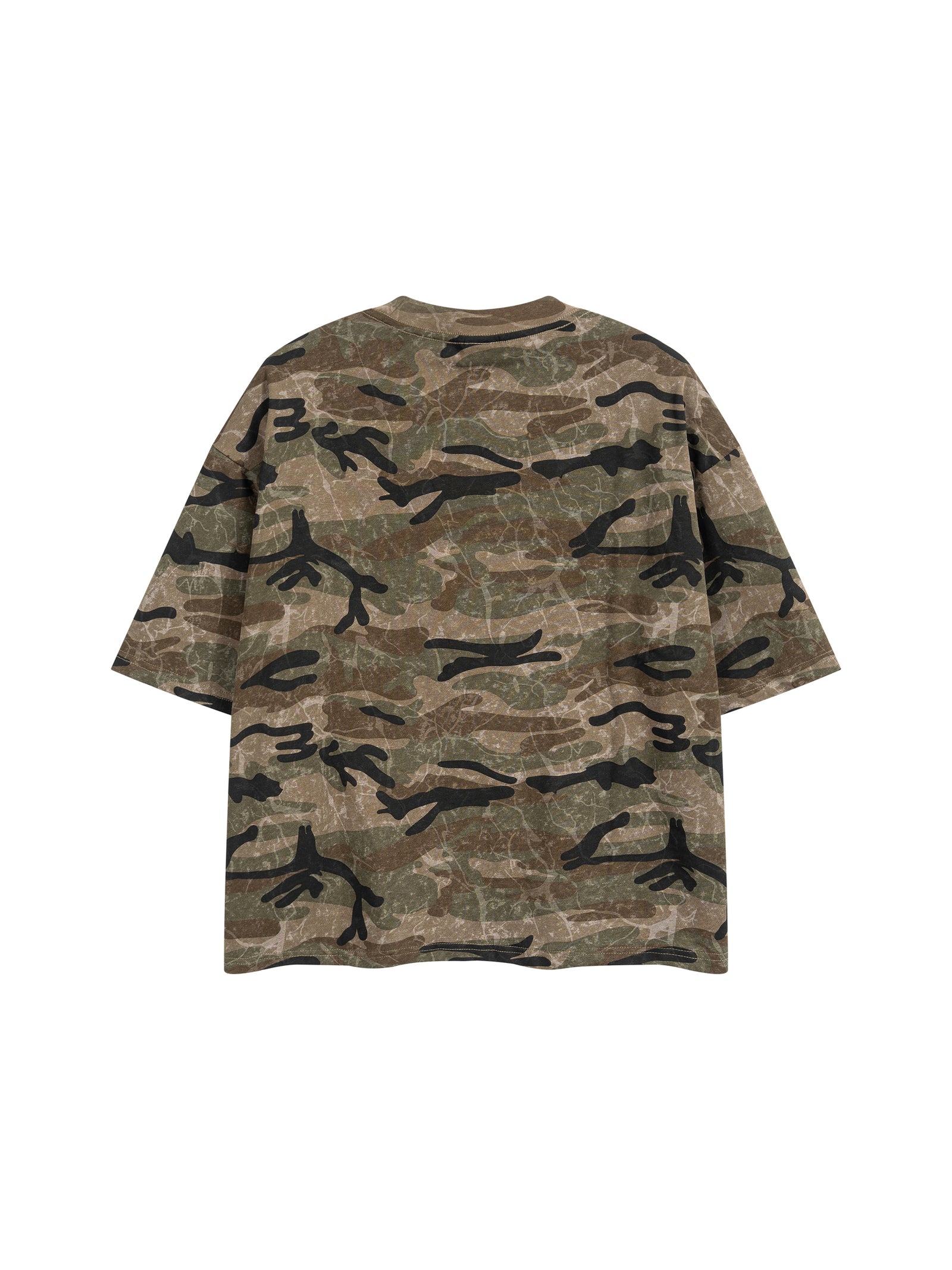 KEY ATELIER Boxy Camo Print T-Shirt in Green Camo – rear or styling view